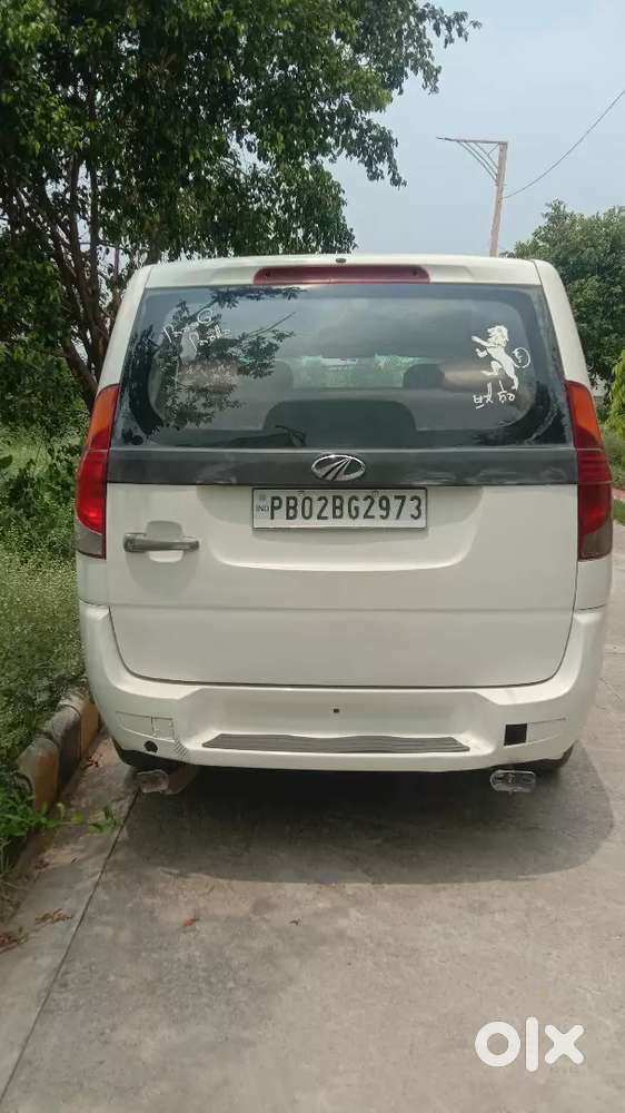 Mahindra Xylo 2.2 2011 Pearl White