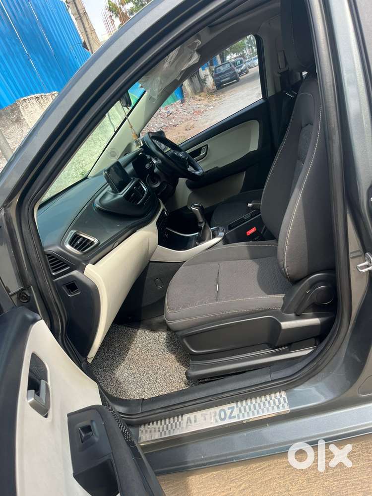 Tata Altroz Xz Plus (s), 2024, Petrol