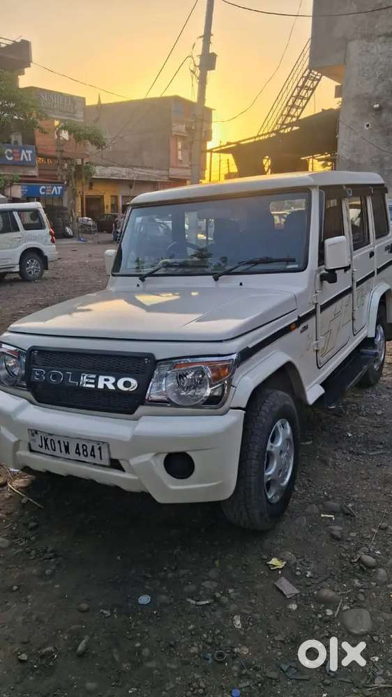 Mahindra Bolero 1.5 B6 September 2014
