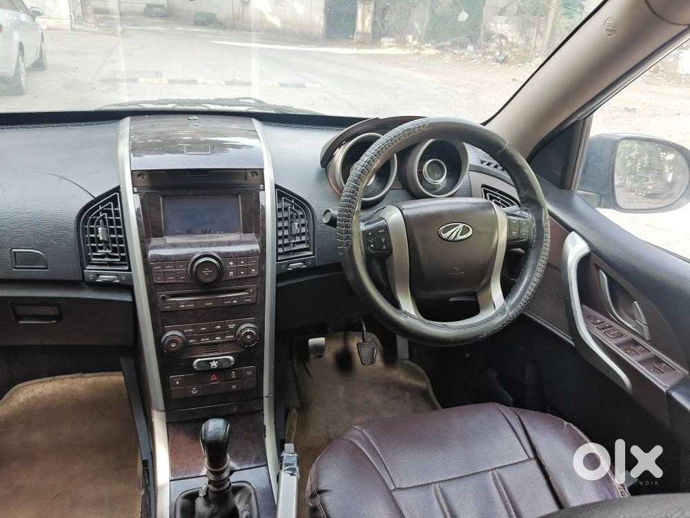 Mahindra Xuv300 W8 Diesel, 2013, Diesel