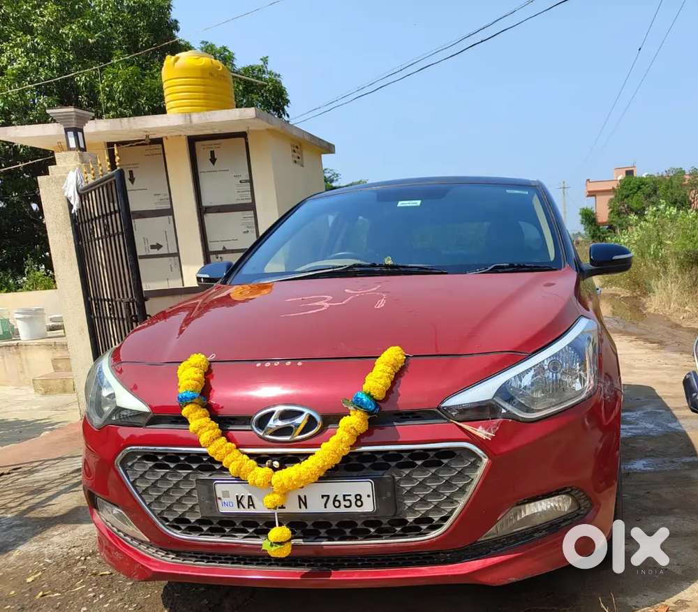 I20 Well Maintained 160000 Driven Top End Model Car