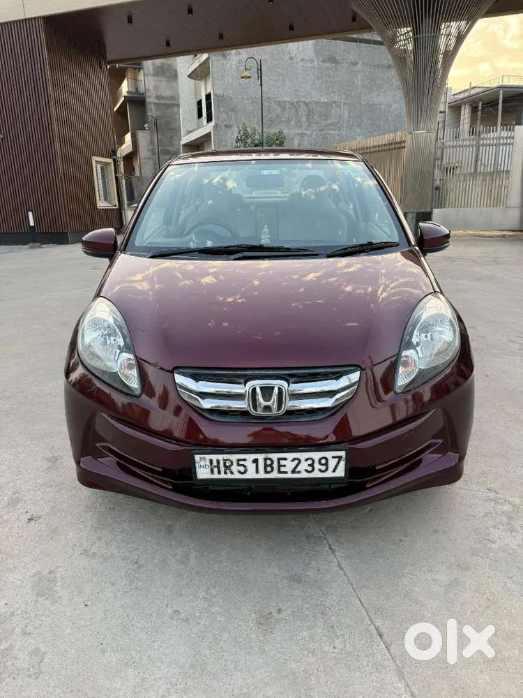 Honda Amaze 2015 Petrol Well Maintained