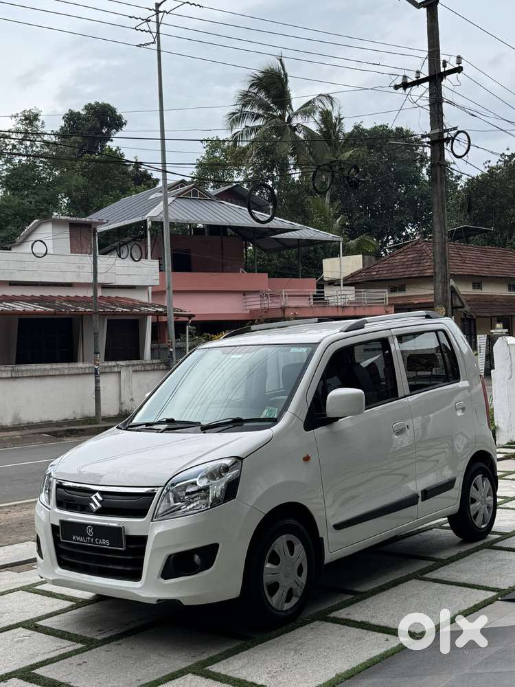 Maruti Suzuki Wagon R Amt Vxi Option, 2017, Petrol