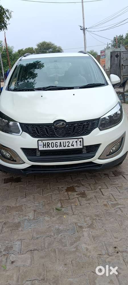 Mahindra Marazzo Diesel 2019