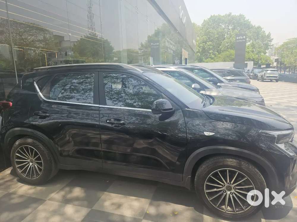 Kia Sonet 2024 Petrol Well Maintained