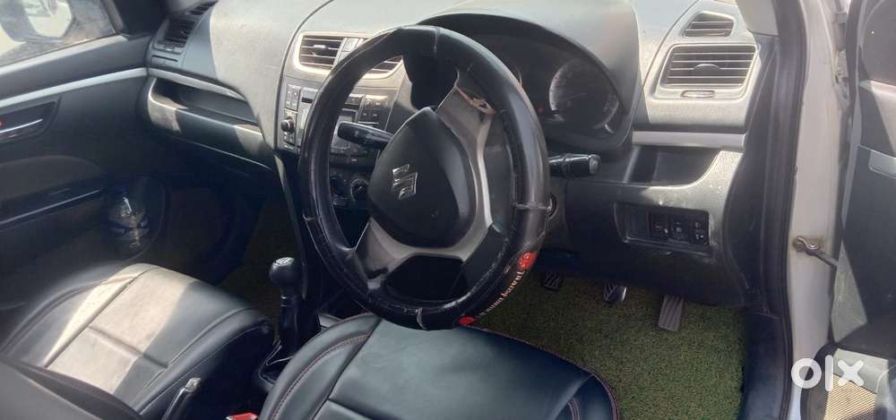 Maruti Suzuki Swift Vxi Abs Bsiv, 2016, Petrol