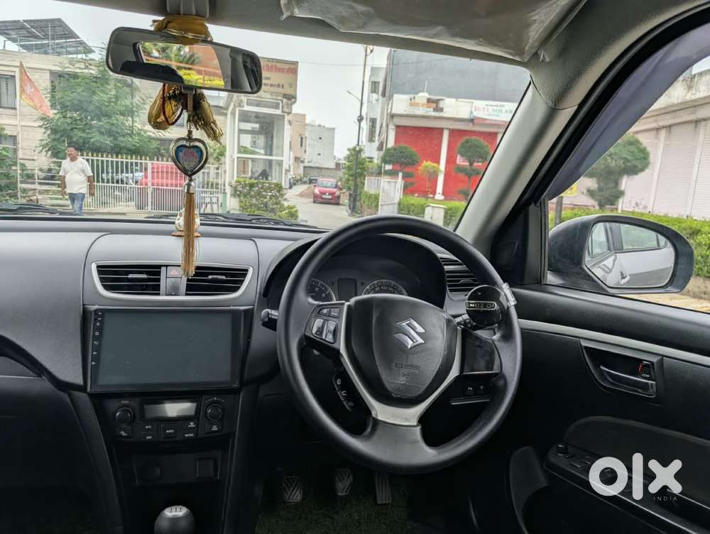 Maruti Suzuki Swift Zxi, 2017, Petrol