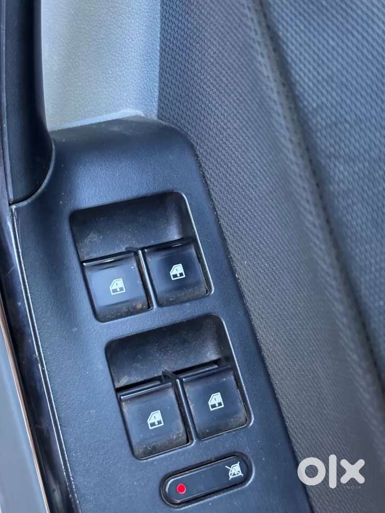 Tata Tigor 1.2 Revotron Xz Option, 2017, Petrol
