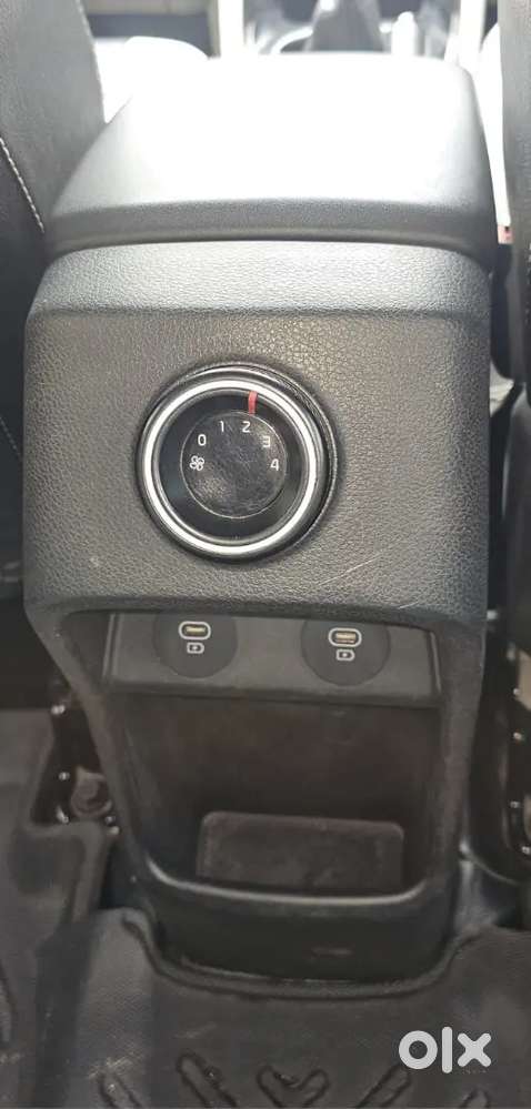 Kia Carens 2022 1st Owner