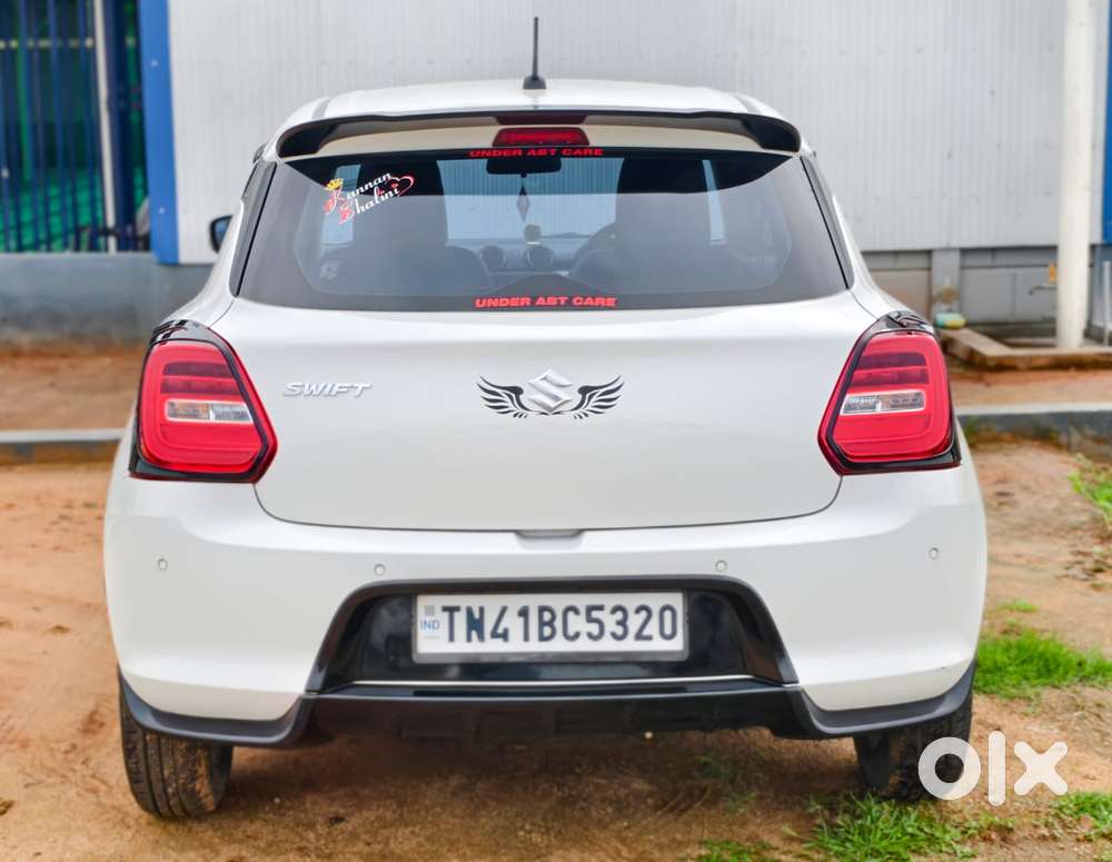 Maruti Suzuki Swift Vxi + Manual, 2024, Petrol