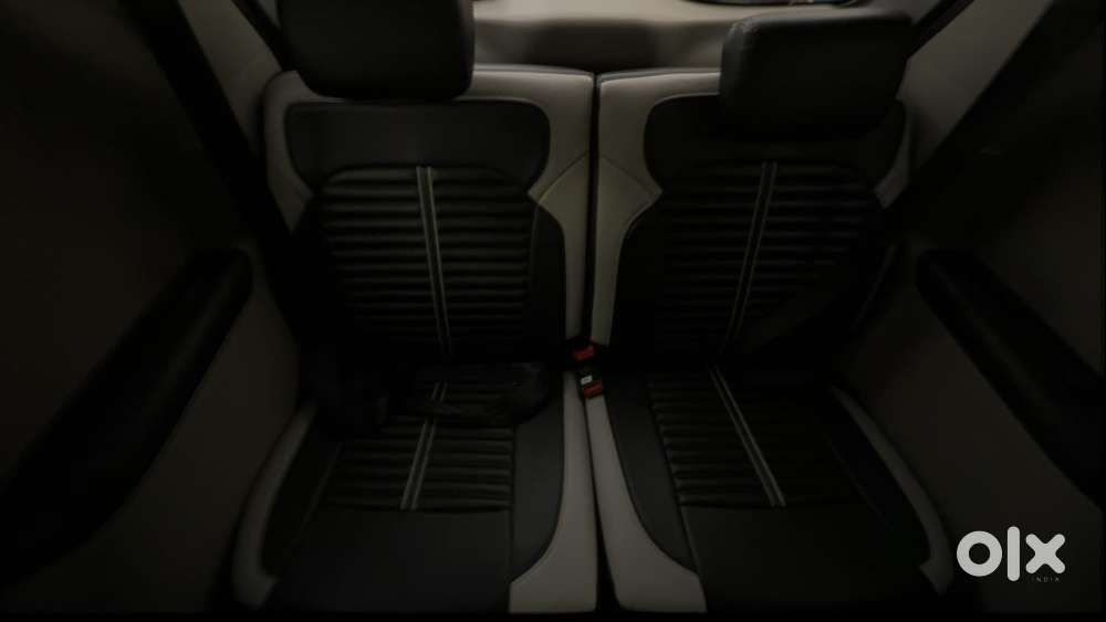 Renault Triber Rxz Easy-r Amt, 2020, Petrol