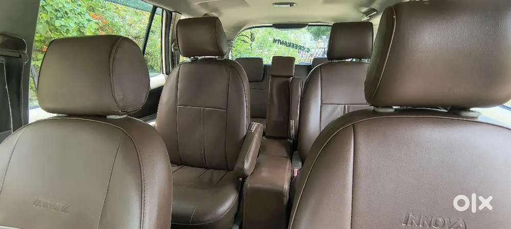Toyota Innova 2.5 Gx 2010