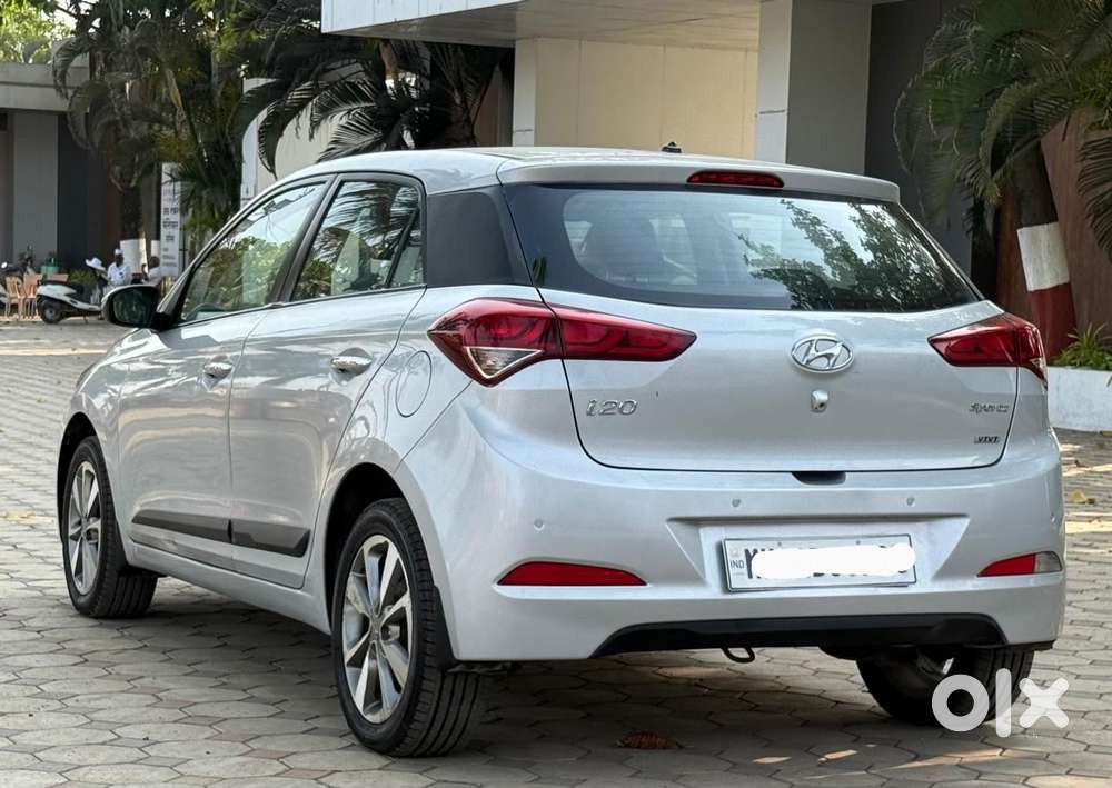 Hyundai Elite I20 Sportz (o) 1.2, 2014, Petrol