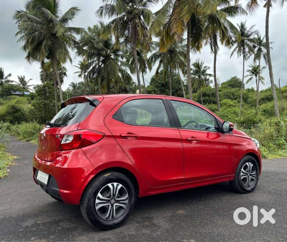 Tata Tiago 1.2 Revotron Xta, 2018, Petrol