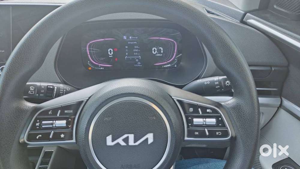 Kia Carens 1.5 Prestige Plus 7 Str Imt, 2024, Petrol