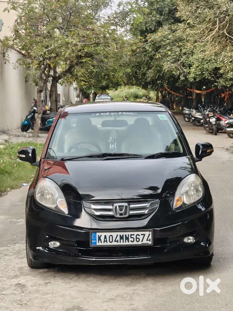 Honda Amaze 2014 Vx Top End Petrol Manual Good Conditions