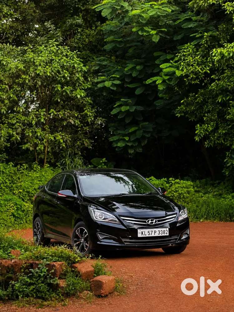 Hyundai Fluidic Verna 2016