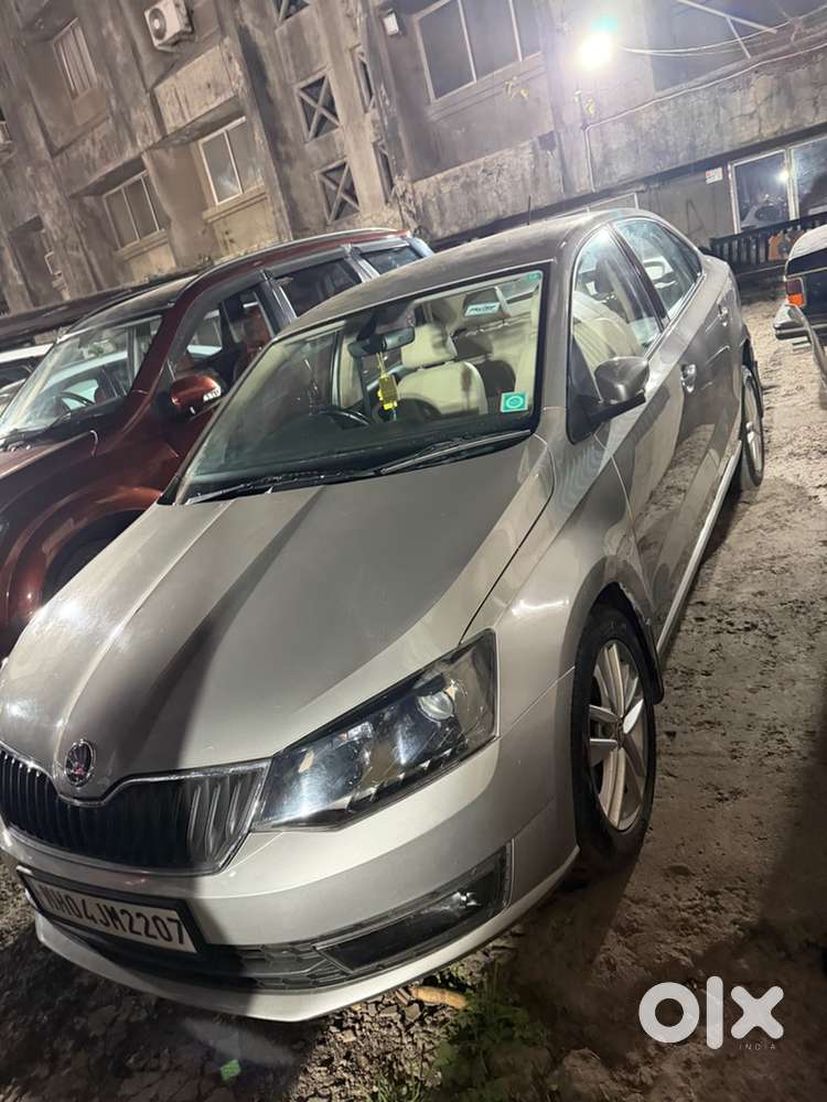 Skoda Rapid Petrol 2018