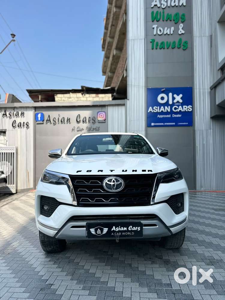 Toyota Fortuner Legender 4x4 At 2.8, 2025, Diesel