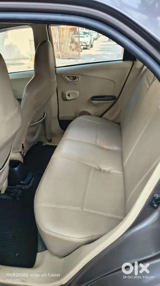 Honda Brio Mt 2012