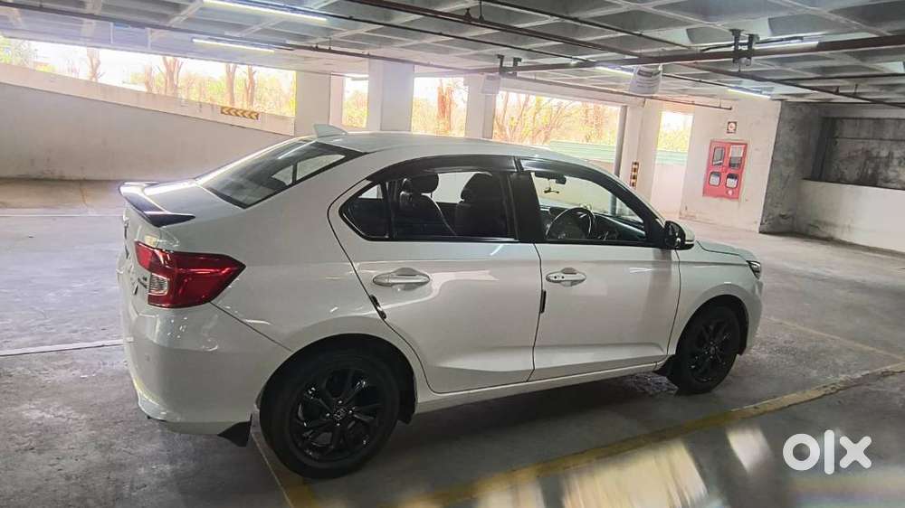 2019 Honda Amaze  Vx -mt Pearl White (ace Edition)