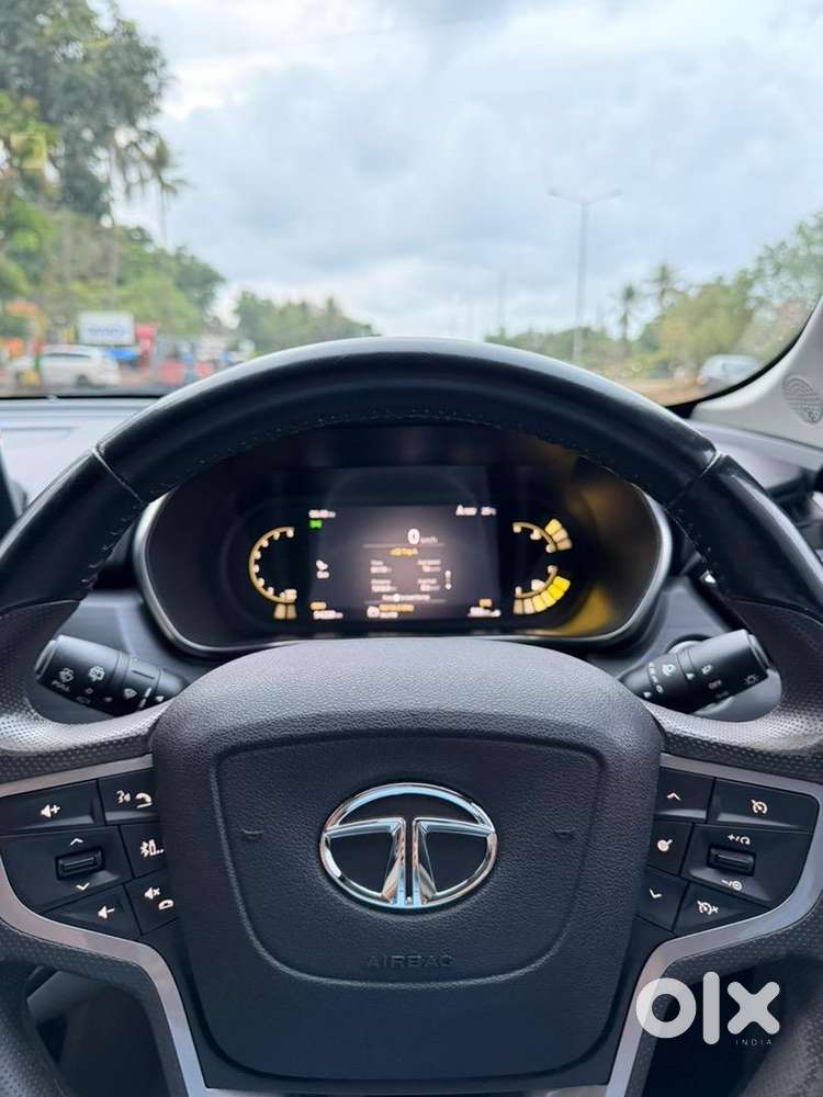 Tata Safari Diesel. Top Model 2023