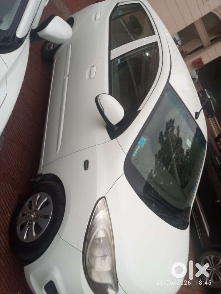 Hyundai I10 Sportz 2011 Petrol Manual