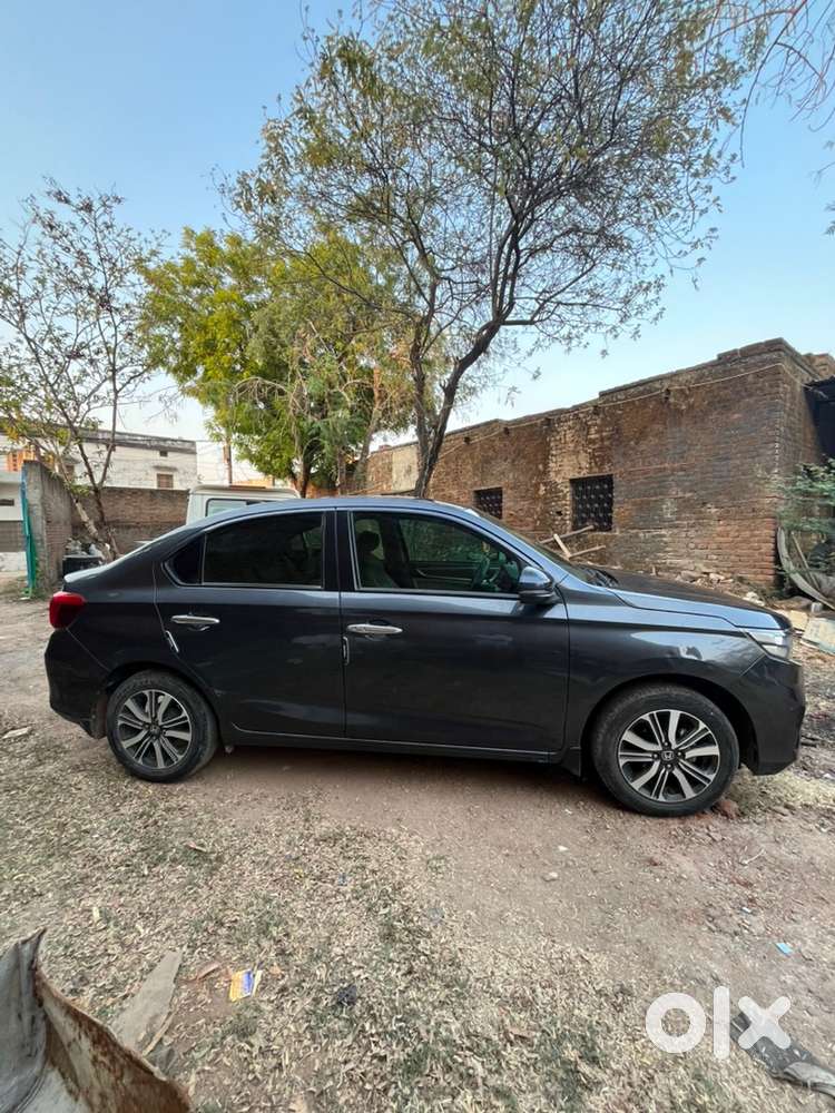 2023 Honda Petrol Manual 35000 Km Driven