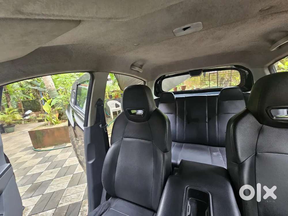 Mahindra Kuv 100 2017 Model