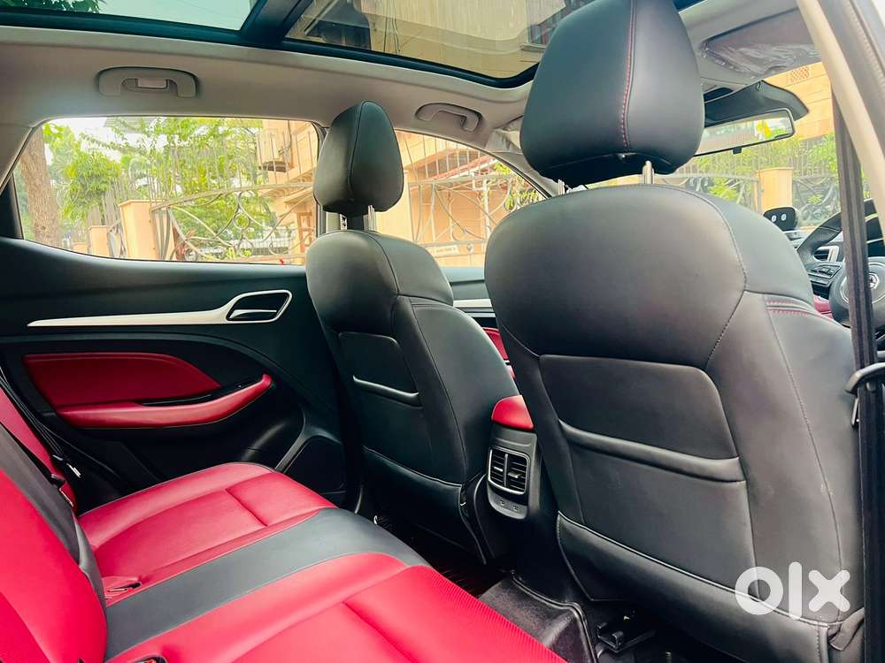 Mg Astor 1.5 Savvy Cvt S Red, 2023, Petrol