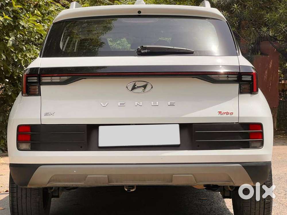 Hyundai Venue 1.0 Sx (o) Turbo Dct, 2022, Petrol