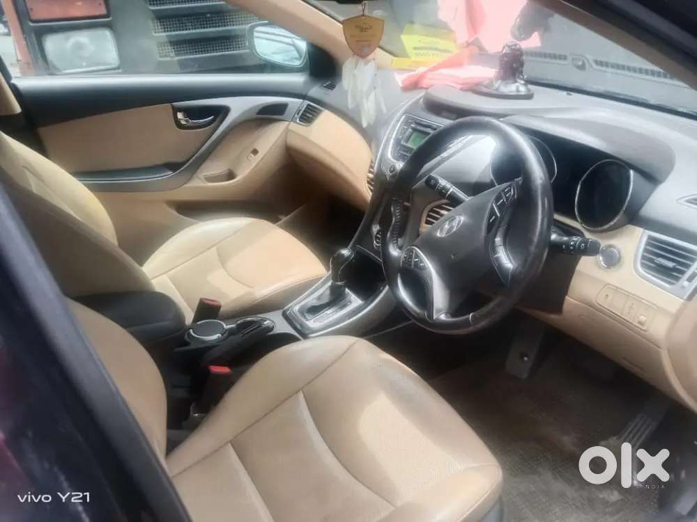 Hyundai Elantra 2013 Petrol 85000 Km Driven