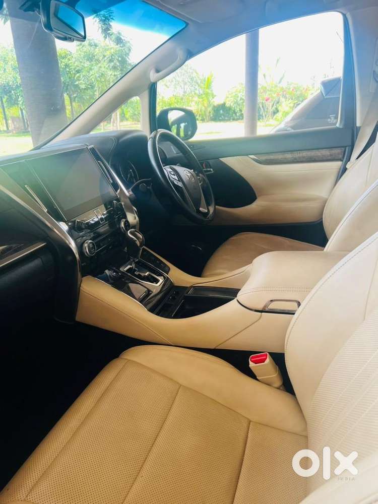Toyota Petrol Car 2021