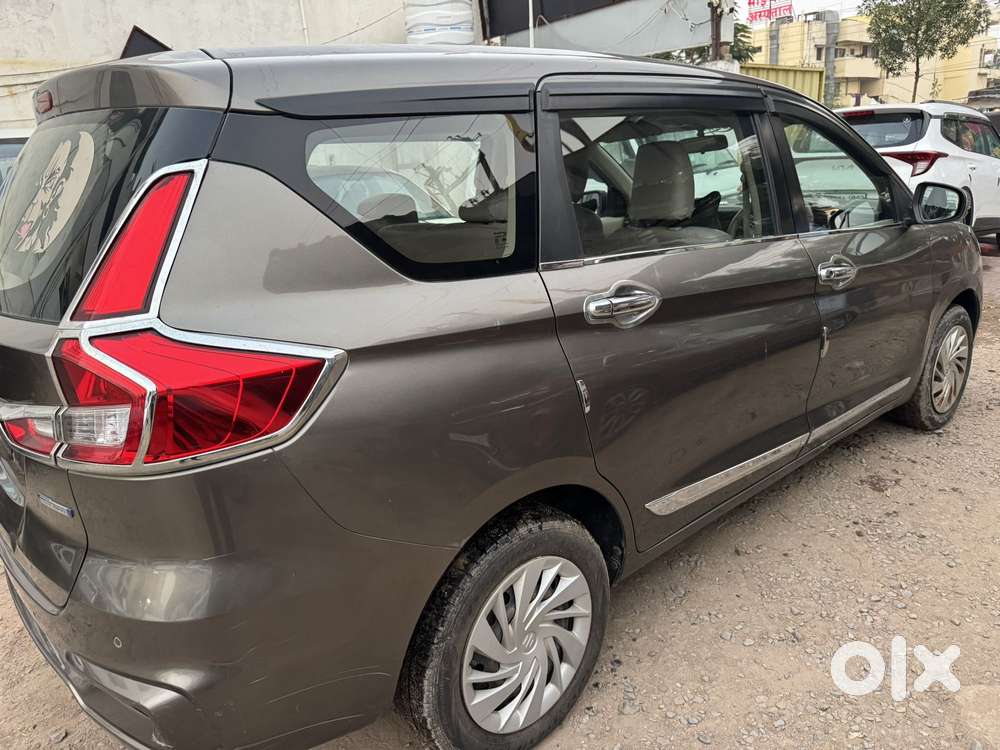 Maruti Suzuki Ertiga Vxi Shvs, 2019, Petrol