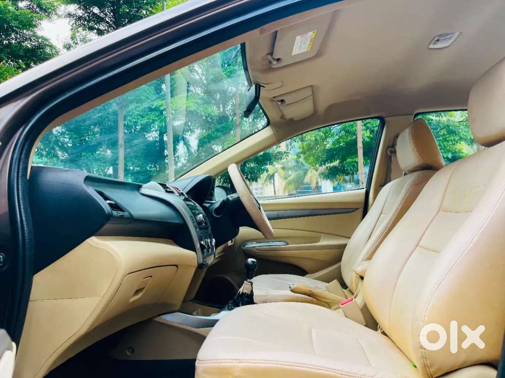 Honda City I Vtec E, 2013, Petrol
