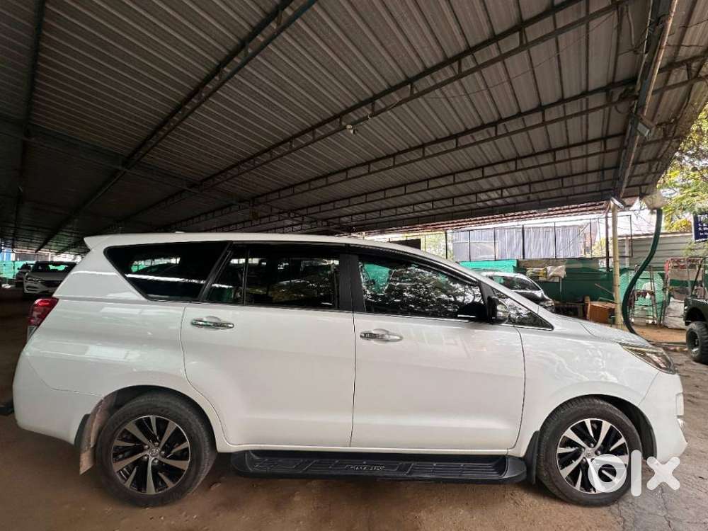 Toyota Innova Crysta 2.4 Z 7 Str, 2024, Diesel