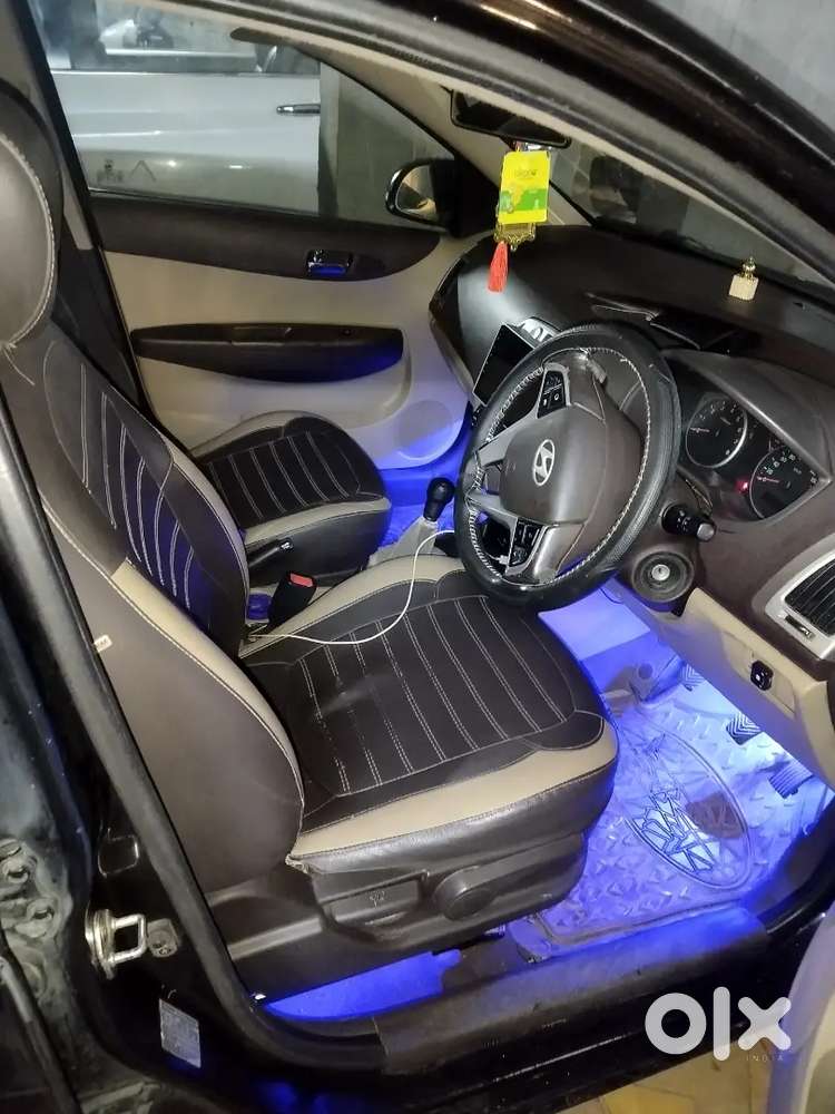 Hyundai I20 2011 Petrol And Cng Well Maintained