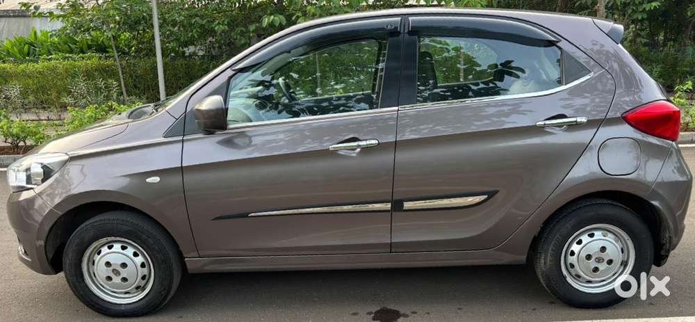 Tata Tiago 1.2 Revotron Xm, 2016, Petrol