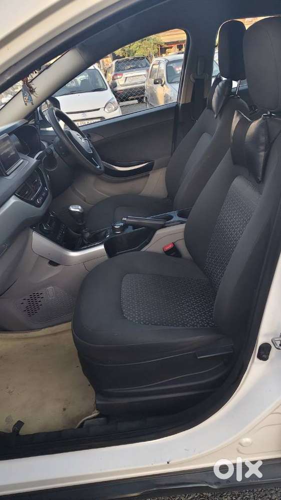 Tata Nexon 1.2 Revotron Xz, 2018, Cng & Hybrids