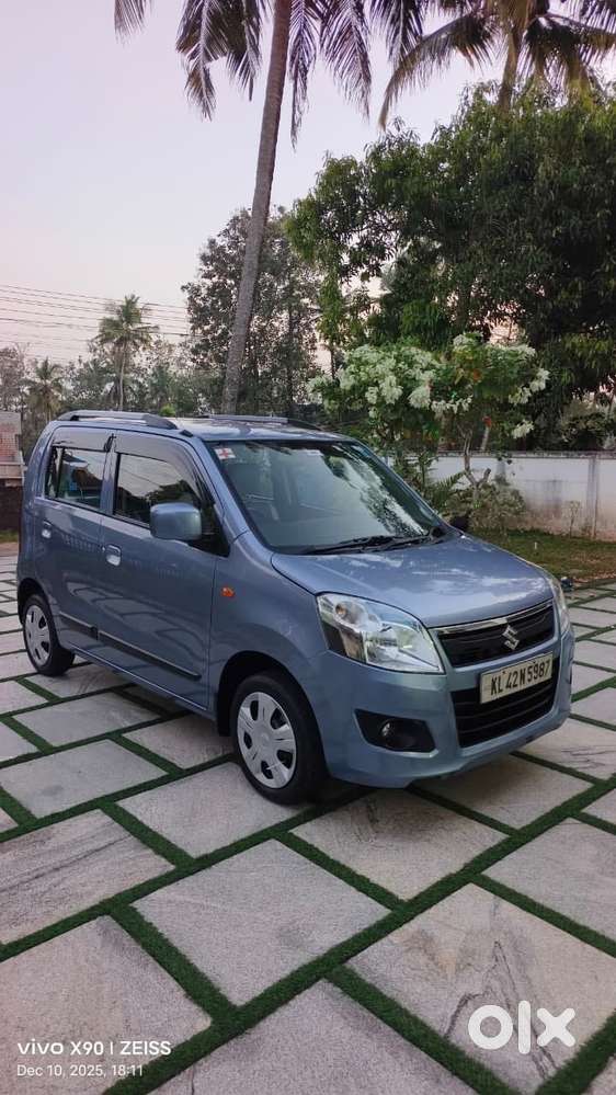 Maruti Suzuki Wagon R Amt Vxi, 2017, Petrol