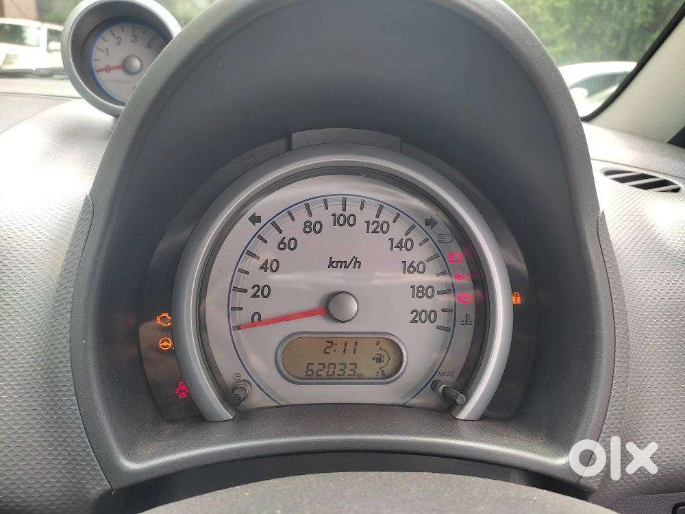 Maruti Suzuki Ritz Vxi, 2014, Petrol