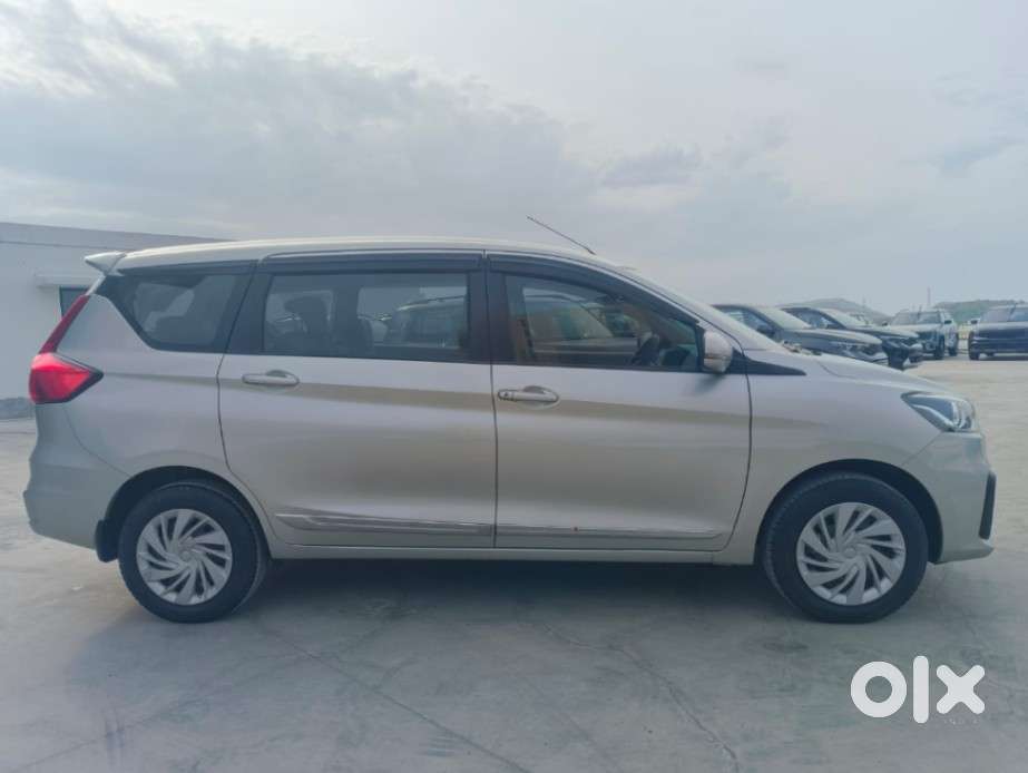 Maruti Suzuki Ertiga 1.5 Vxi, 2021, Petrol
