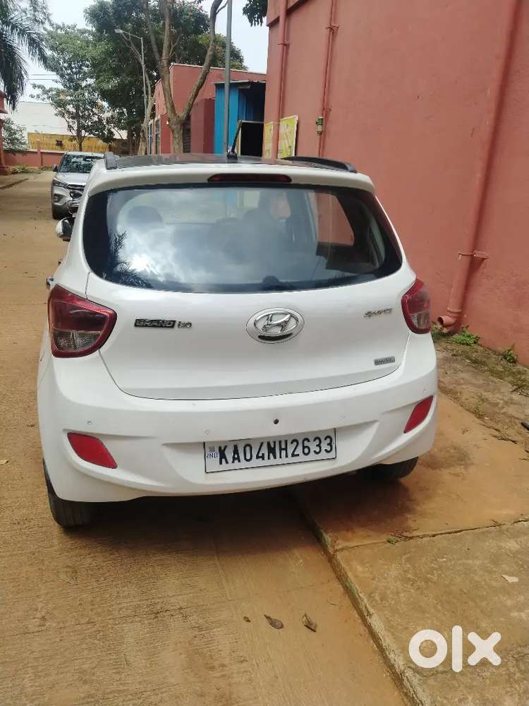 Hyundai Grand I10 Sportz 2014 Petrol Automatic