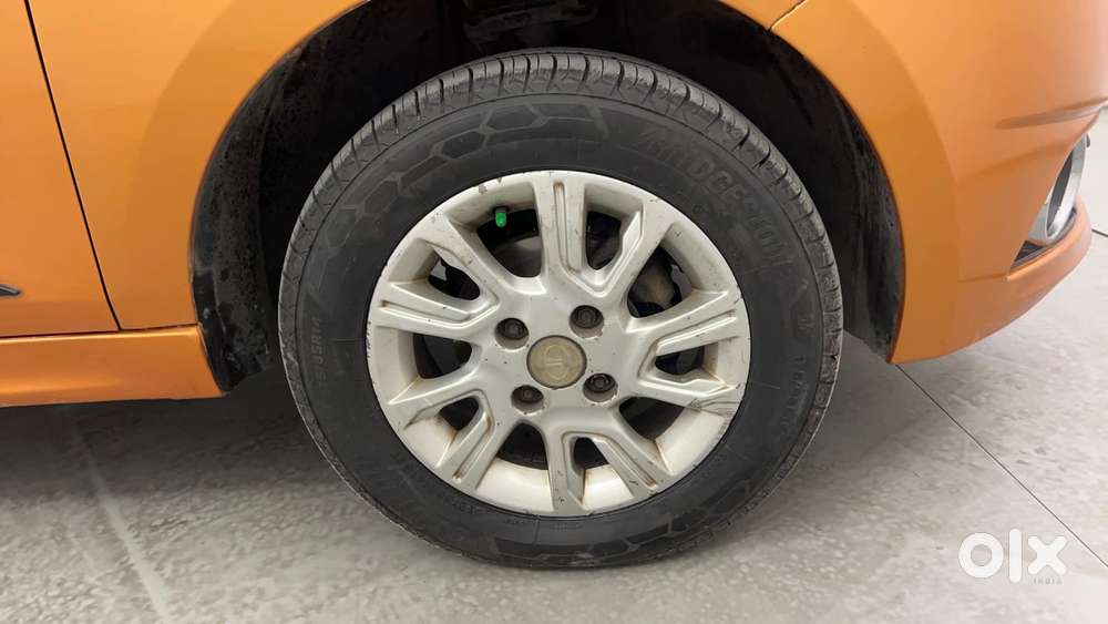 Tata Tiago 1.2 Revotron Xz (o), 2016, Cng & Hybrids