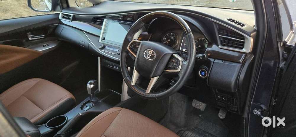 Toyota Innova Crysta Zx 2.4 Diesel 7 Seater, 2022, Diesel