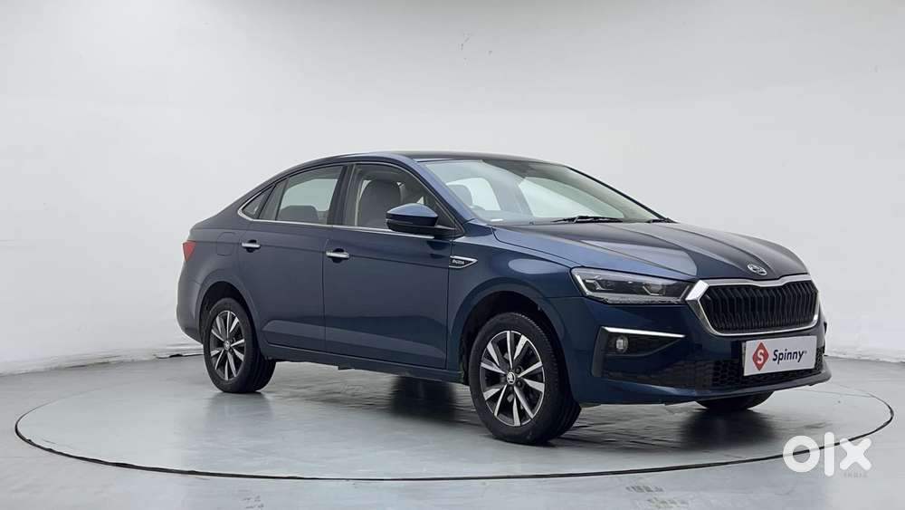 Skoda Slavia Style 1.5l Tsi Mt, 2023, Petrol