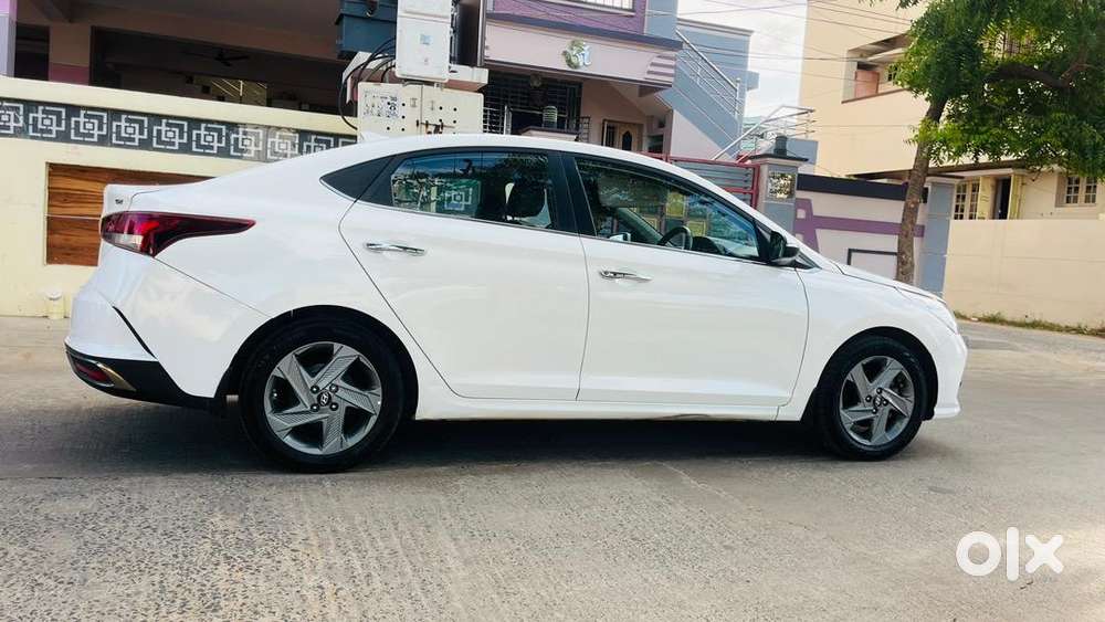 Hyundai Verna Fluidic Sx