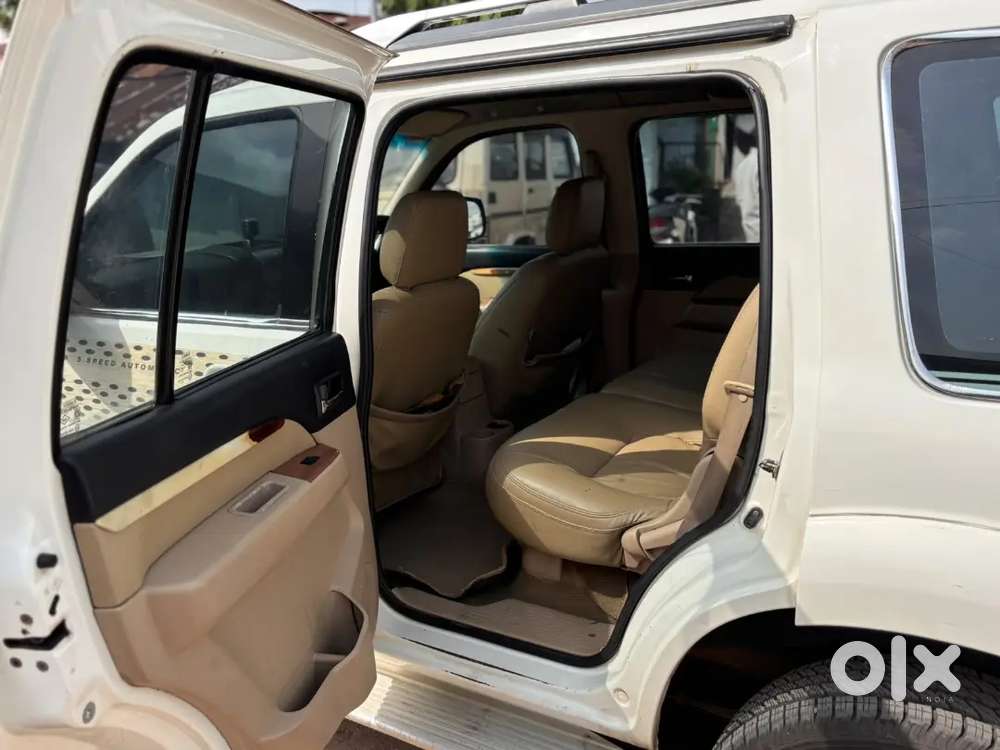 Ford Endeavour Diesel 2010 White
