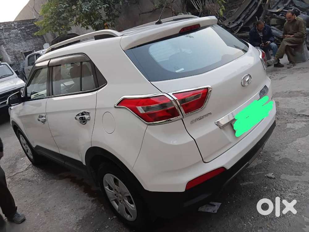 White Colour Creta