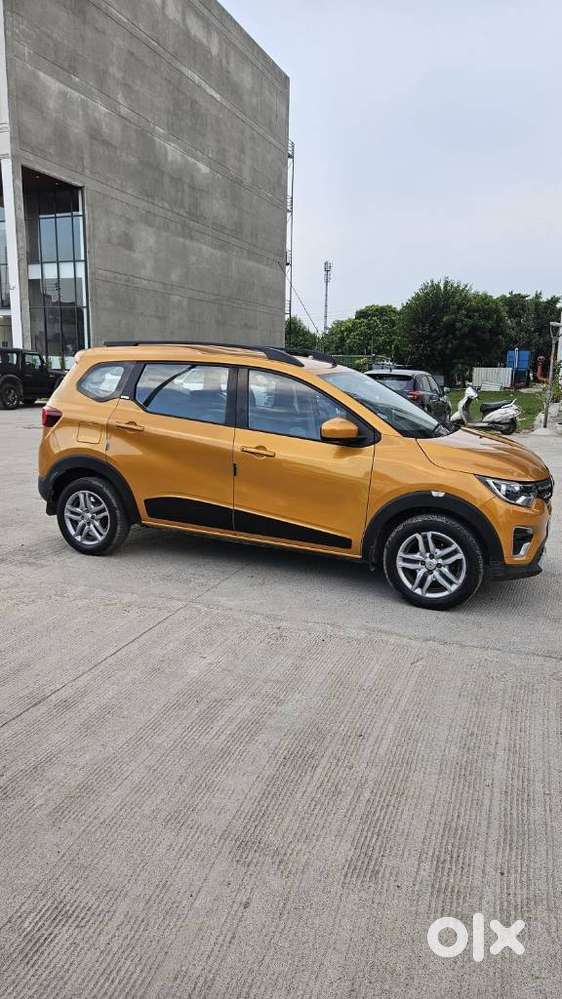 Renault Triber Rxz, 2020, Petrol